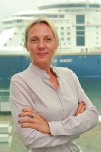 Anja Korth